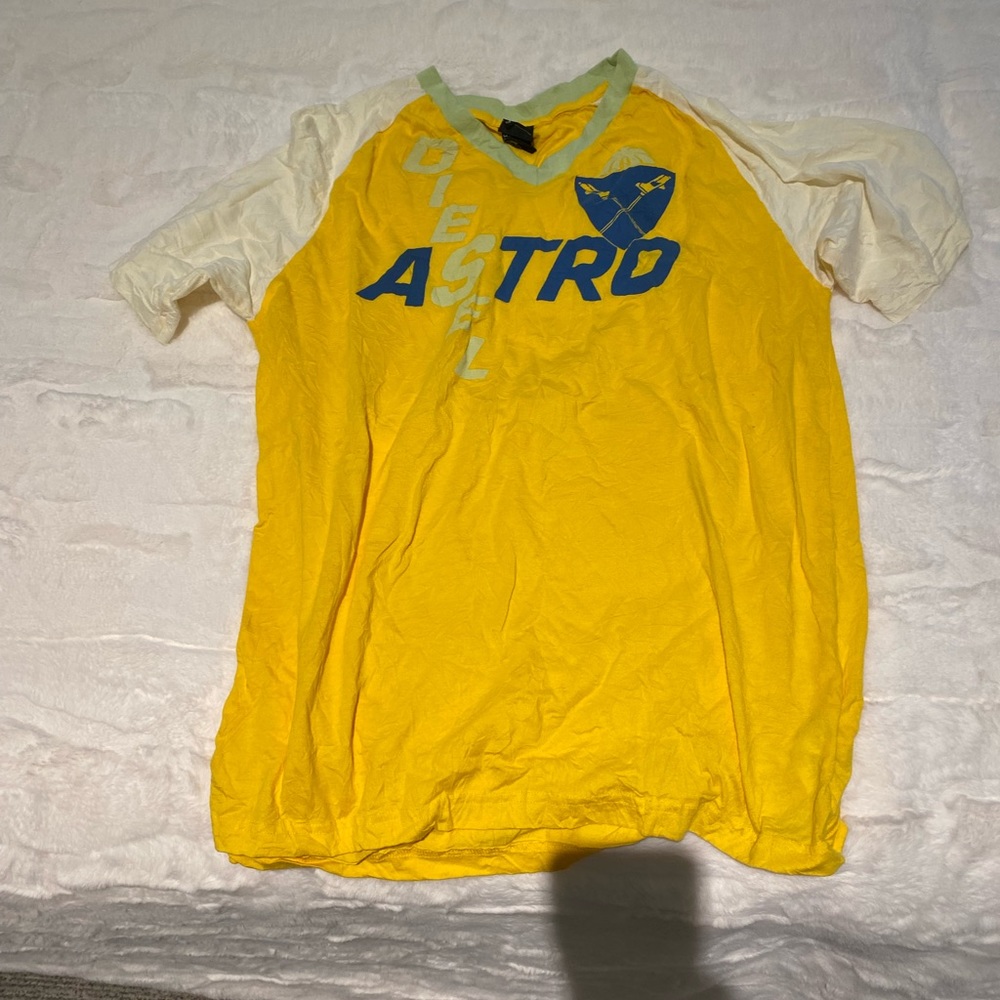 Diesel T-shirt like new only wore a handful of times